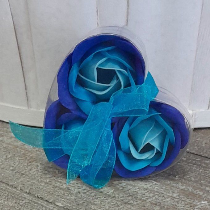 fleur-de-savon-bleue-douceur-des-sens.jpg