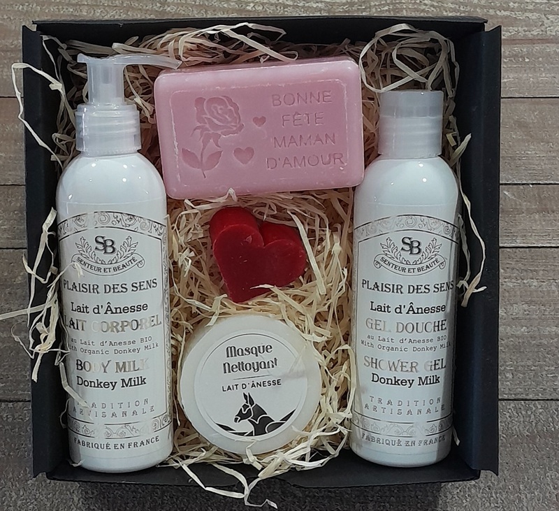 Coffret fête des mères au lait d'ânesse Coffret fête des mères au lait d'ânesse